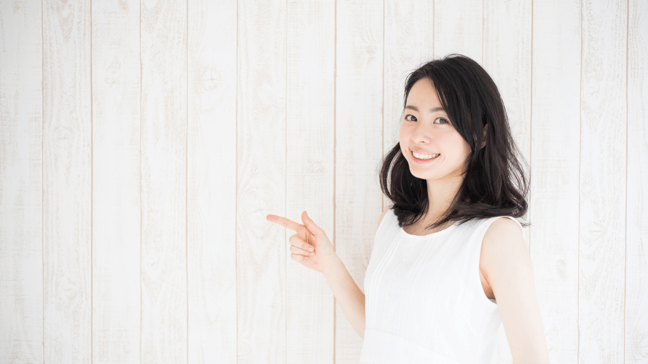 笑顔の女性
